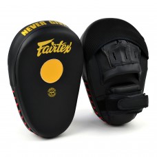 FMV13 Fairtex Maximized Focus Mitts Black-Gold